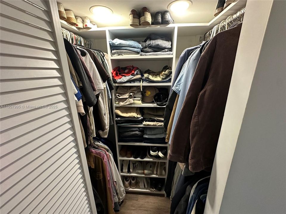 For Rent: $3,900 (3 beds, 3 baths, 1756 Square Feet)