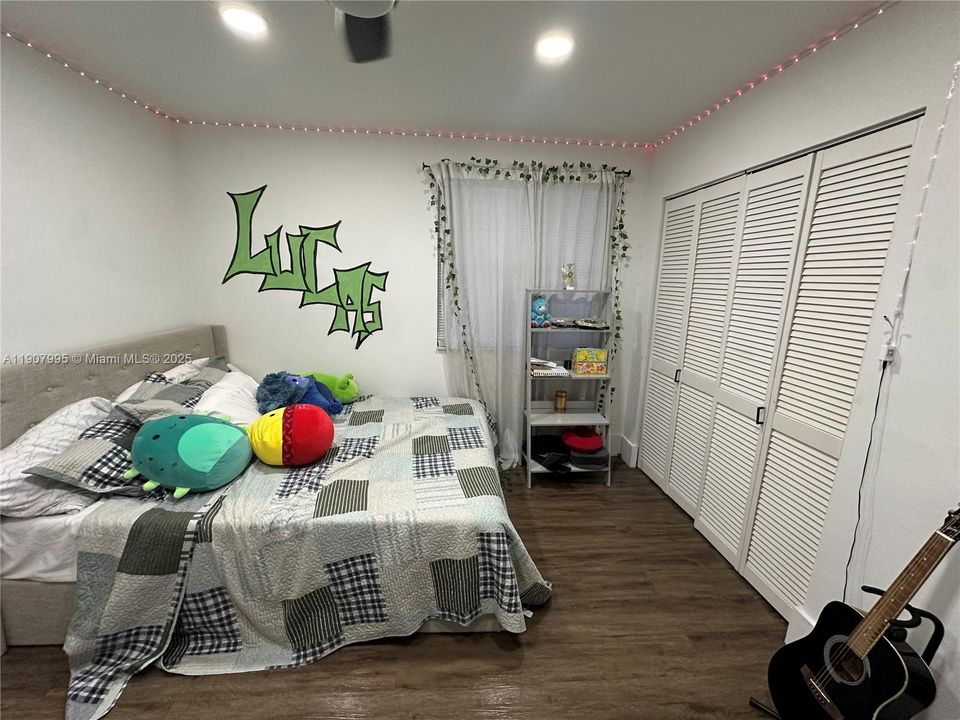 For Rent: $3,900 (3 beds, 3 baths, 1756 Square Feet)