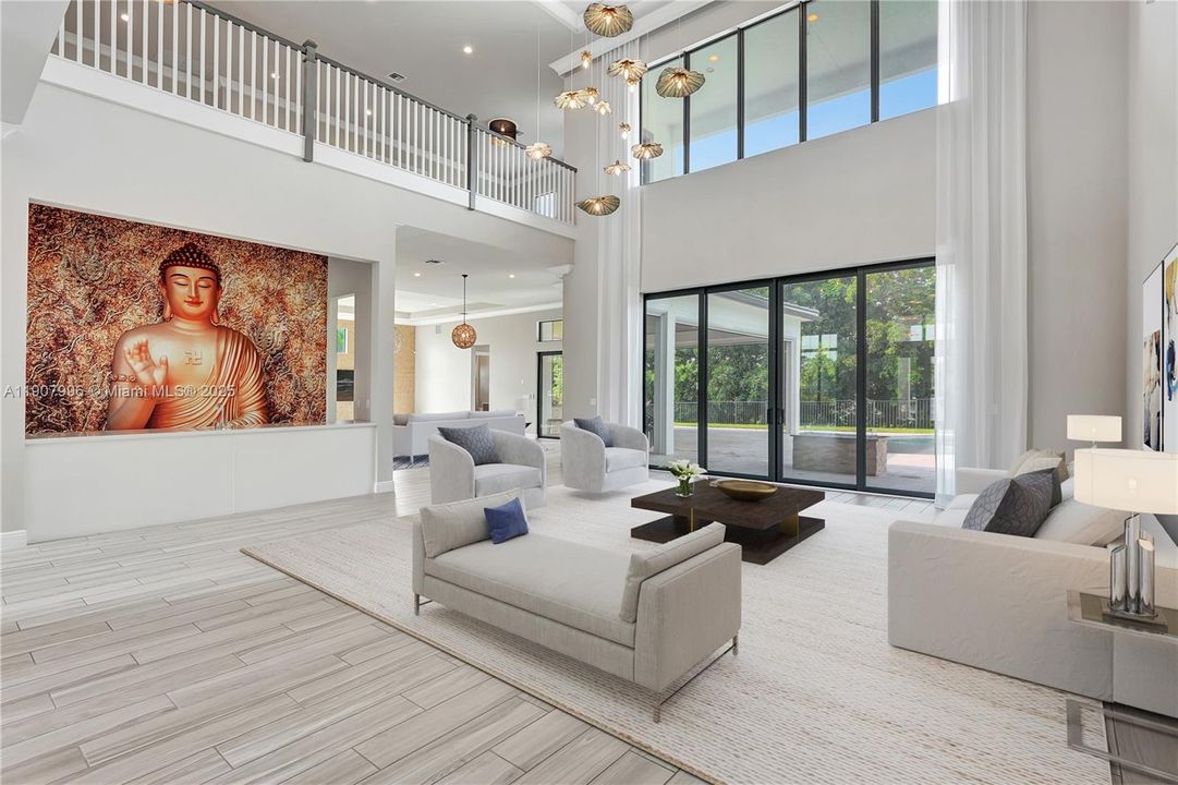 For Sale: $4,250,000 (7 beds, 8 baths, 7895 Square Feet)