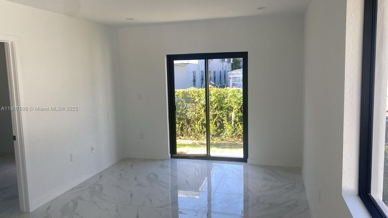 На продажу: $719,000 (0 спален, 0 ванн, 2100 Квадратных фут)