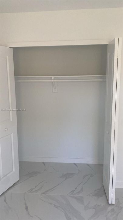 На продажу: $719,000 (0 спален, 0 ванн, 2100 Квадратных фут)