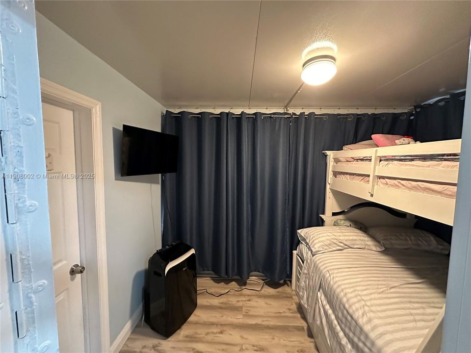 В аренду: $3,000 (2 спален, 2 ванн, 0 Квадратных фут)