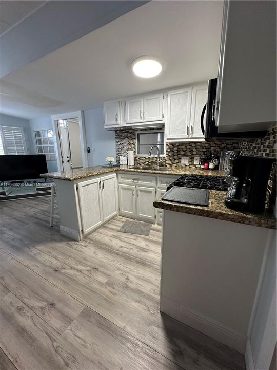 В аренду: $3,000 (2 спален, 2 ванн, 0 Квадратных фут)