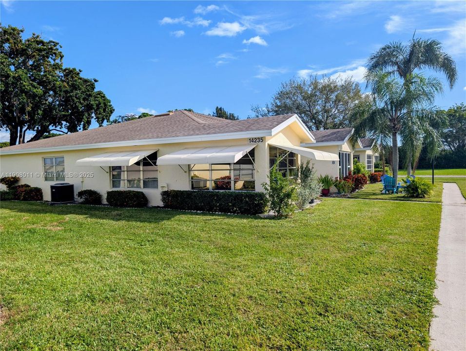 For Rent: $1,650 (1 beds, 1 baths, 1068 Square Feet)