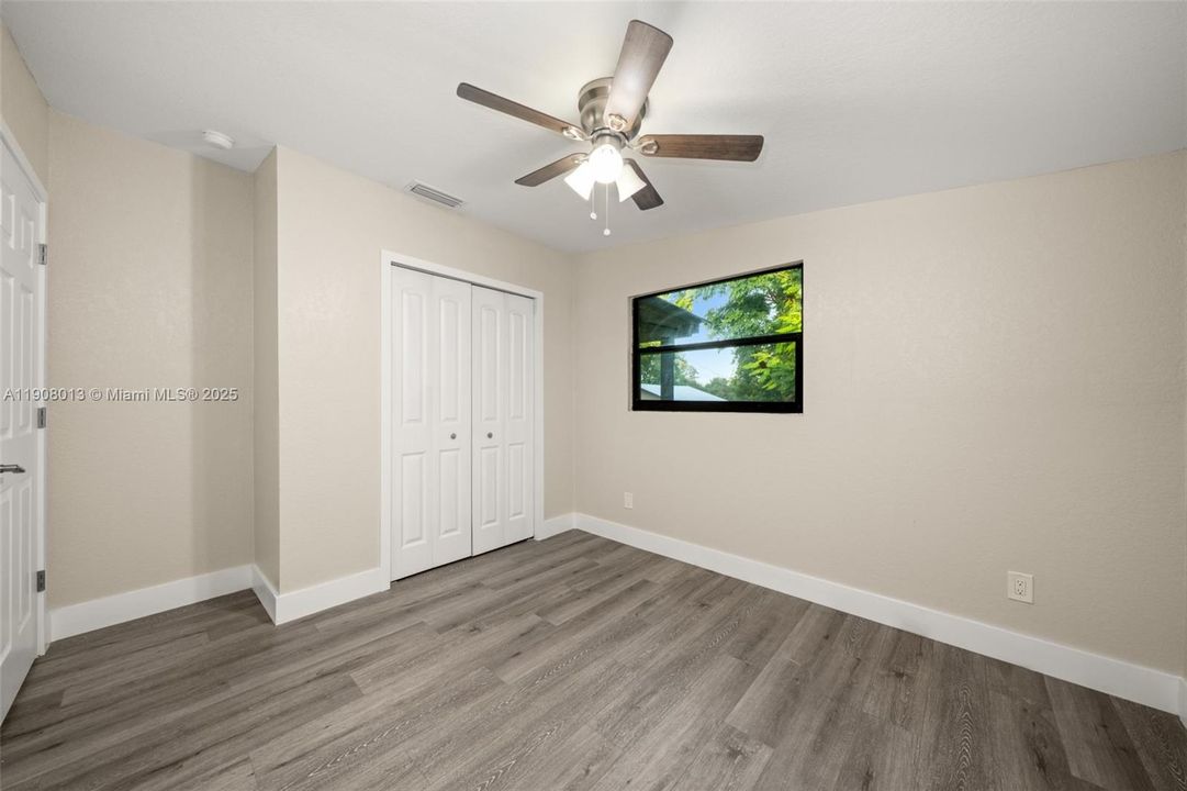 待售: $179,900 (3 贝兹, 2 浴室, 0 平方英尺)