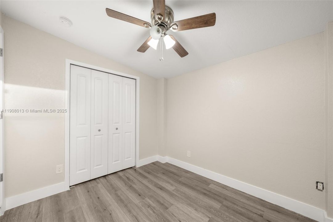 待售: $179,900 (3 贝兹, 2 浴室, 0 平方英尺)