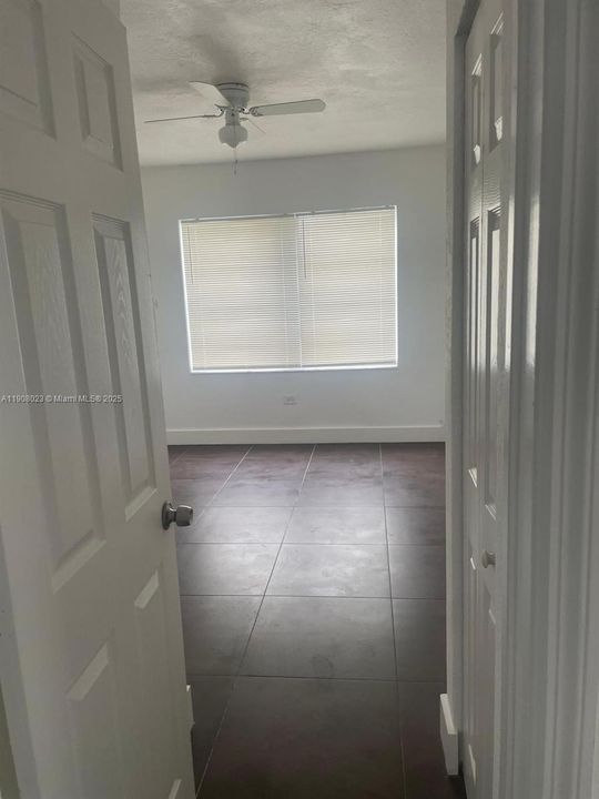 Recently Rented: $1,600 (1 beds, 1 baths, 630 Square Feet)