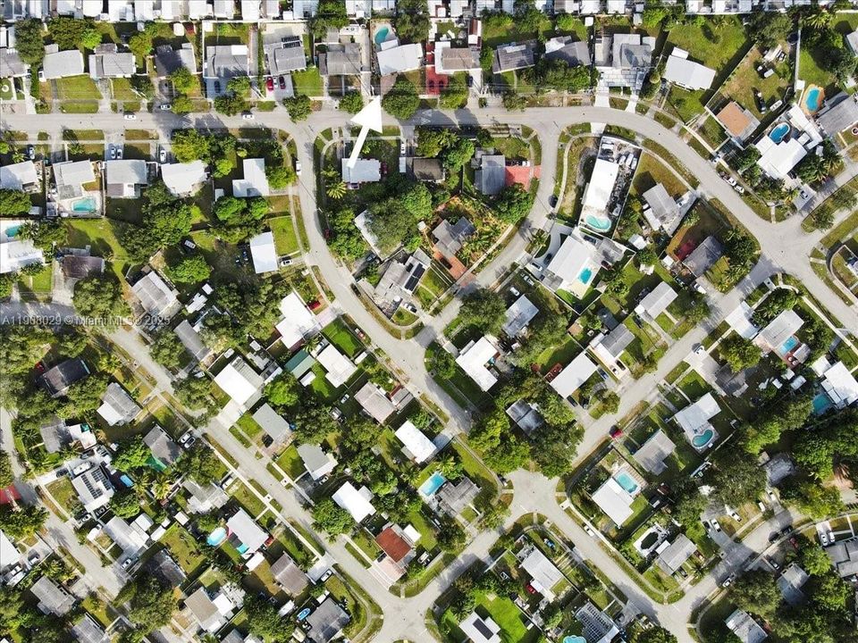 待售: $515,000 (3 贝兹, 2 浴室, 1252 平方英尺)