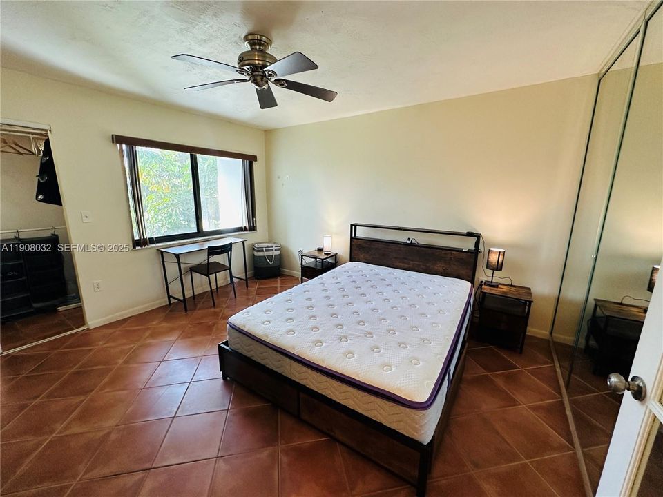 В аренду: $1,995 (1 спален, 1 ванн, 470 Квадратных фут)