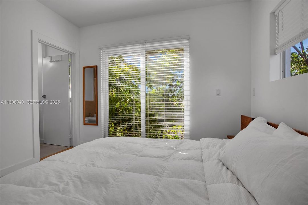 En Venta: $1,099,000 (2 camas, 2 baños, 1120 Pies cuadrados)