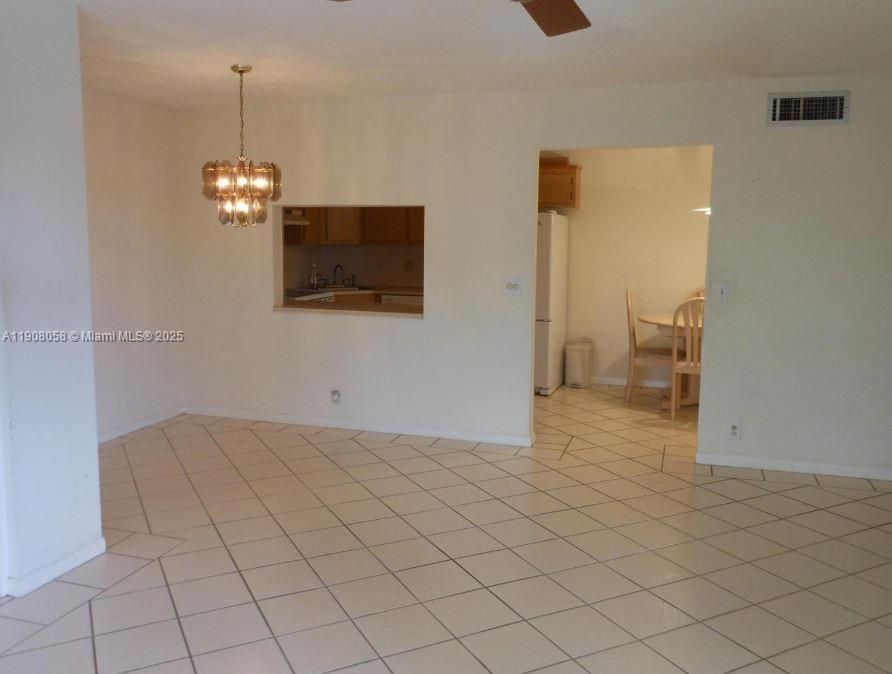 For Rent: $1,500 (2 beds, 2 baths, 1111 Square Feet)