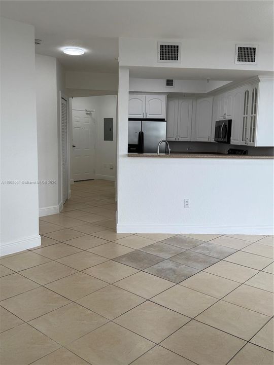 From living to entrance