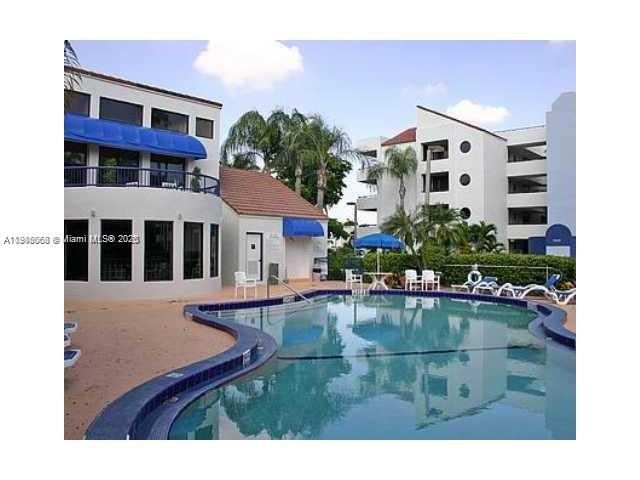 For Rent: $2,500 (2 beds, 2 baths, 1255 Square Feet)