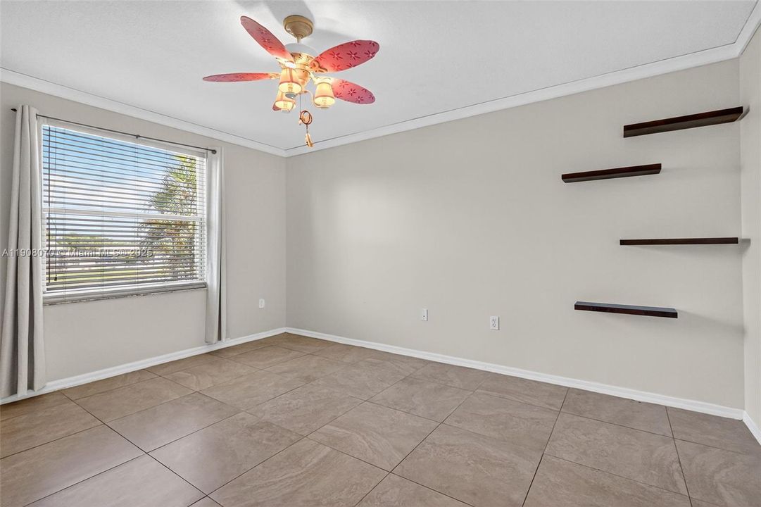 待售: $1,099,000 (4 贝兹, 3 浴室, 3284 平方英尺)