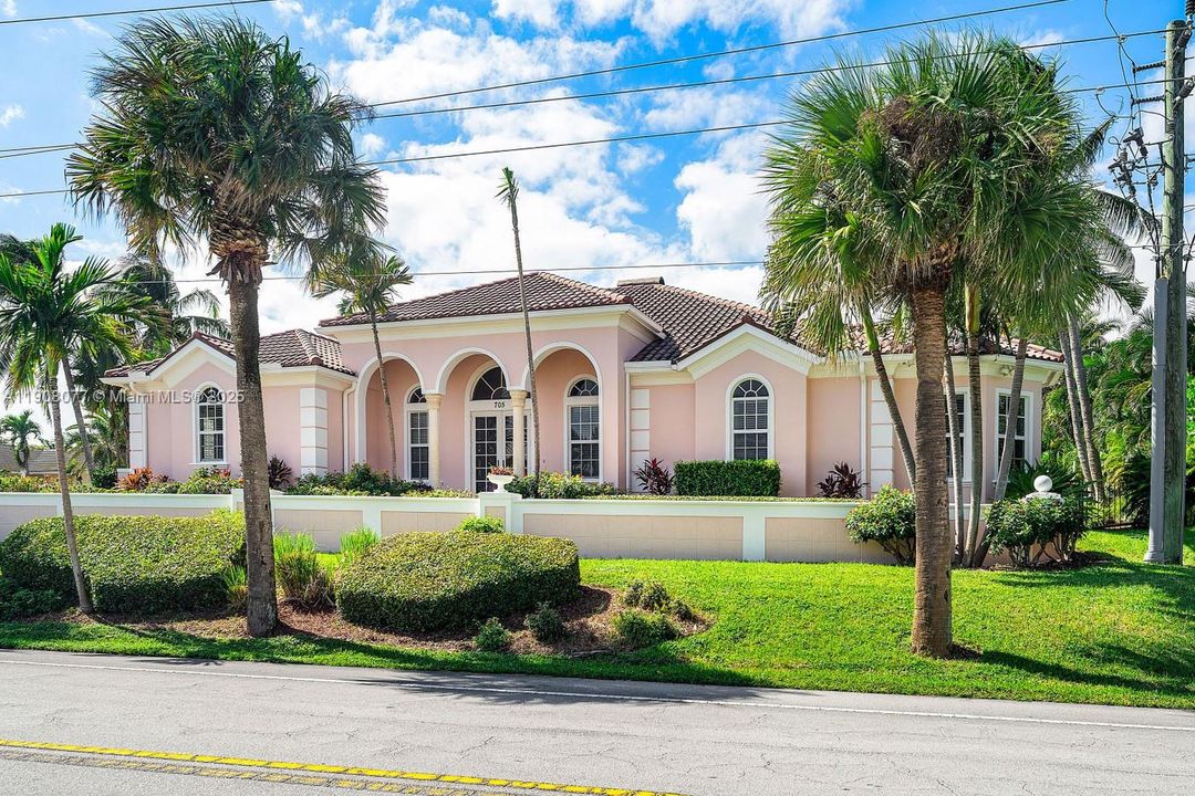 На продажу: $2,650,000 (3 спален, 4 ванн, 2884 Квадратных фут)