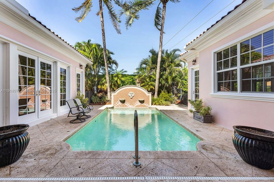 На продажу: $2,650,000 (3 спален, 4 ванн, 2884 Квадратных фут)