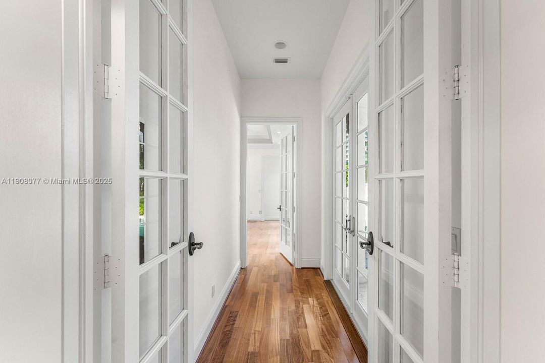 На продажу: $2,650,000 (3 спален, 4 ванн, 2884 Квадратных фут)