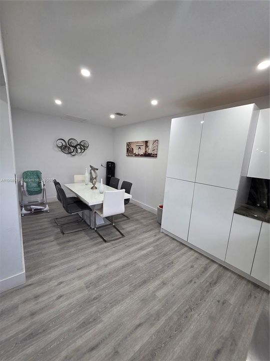 For Sale: $770,000 (3 beds, 2 baths, 1692 Square Feet)