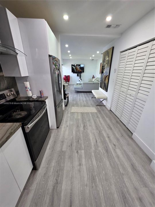 For Sale: $770,000 (3 beds, 2 baths, 1692 Square Feet)