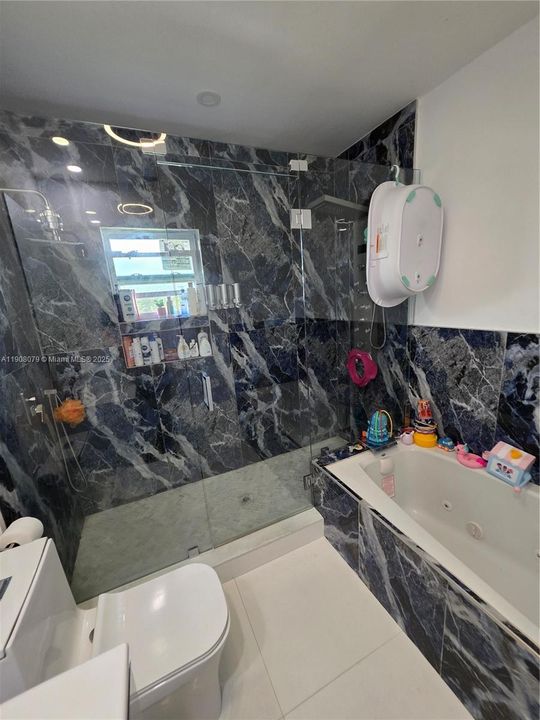 For Sale: $770,000 (3 beds, 2 baths, 1692 Square Feet)