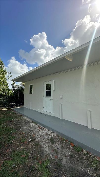 Recently Rented: $1,850 (1 beds, 1 baths, 1512 Square Feet)