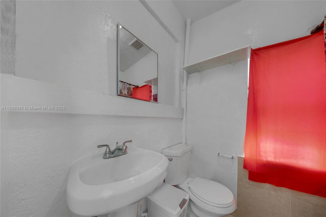 For Sale: $800,000 (0 beds, 0 baths, 2651 Square Feet)