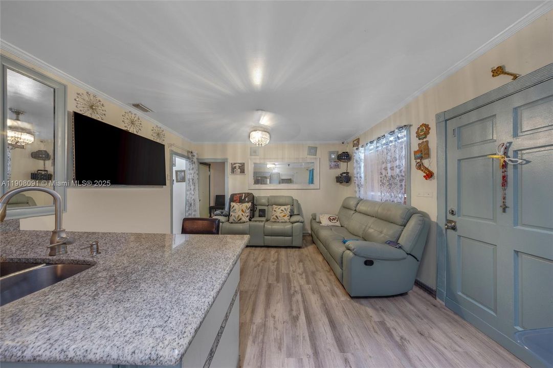 For Sale: $800,000 (0 beds, 0 baths, 2651 Square Feet)