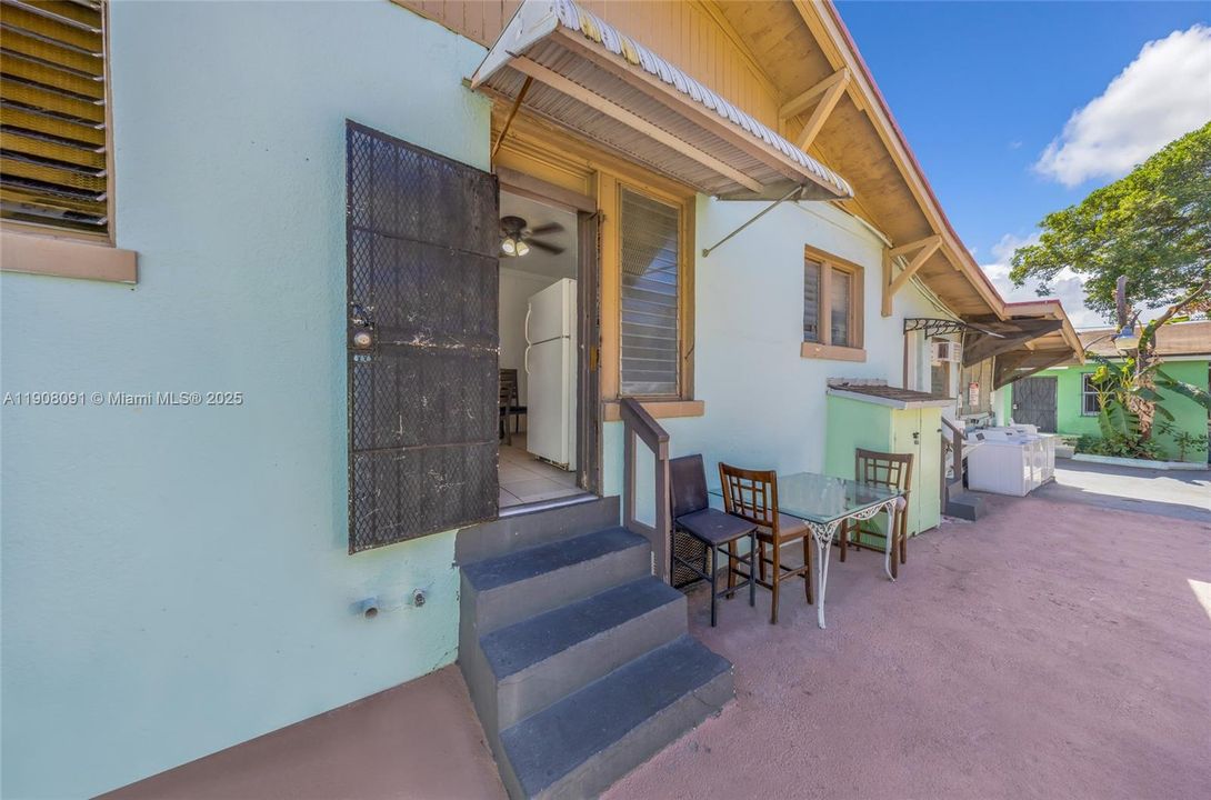 For Sale: $800,000 (0 beds, 0 baths, 2651 Square Feet)