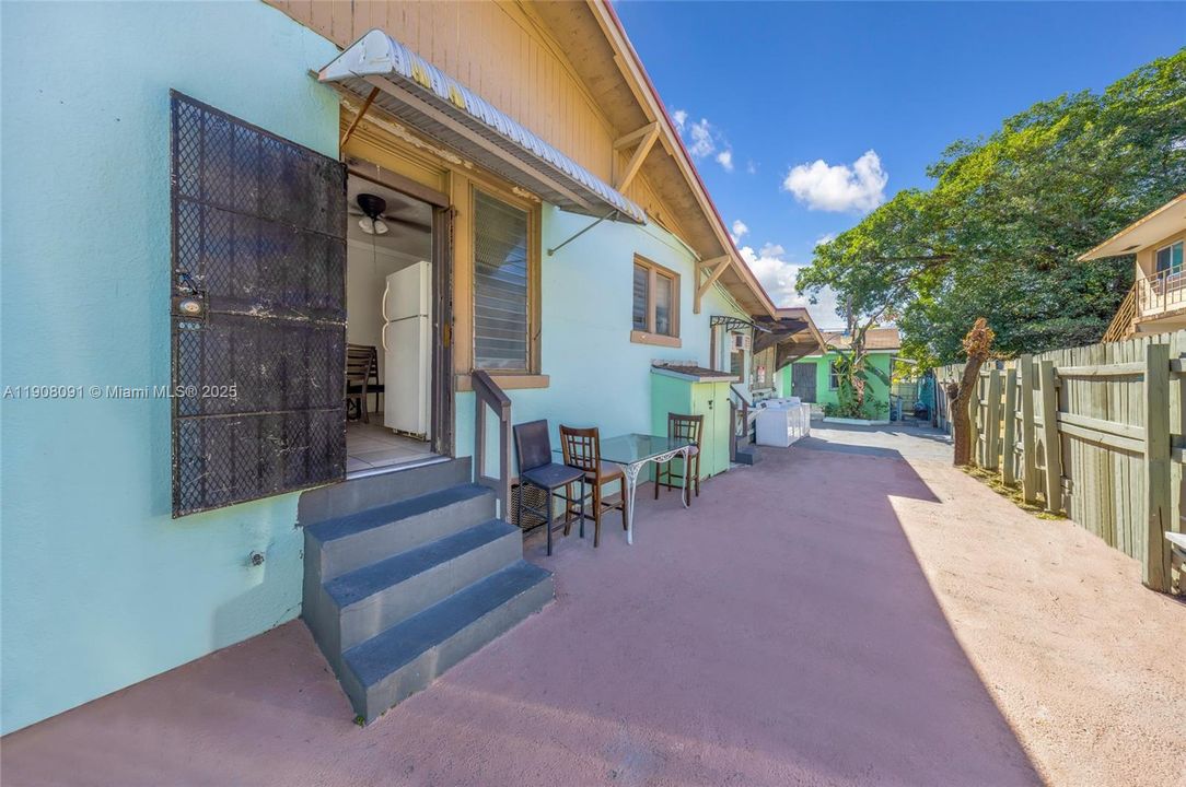 For Sale: $800,000 (0 beds, 0 baths, 2651 Square Feet)