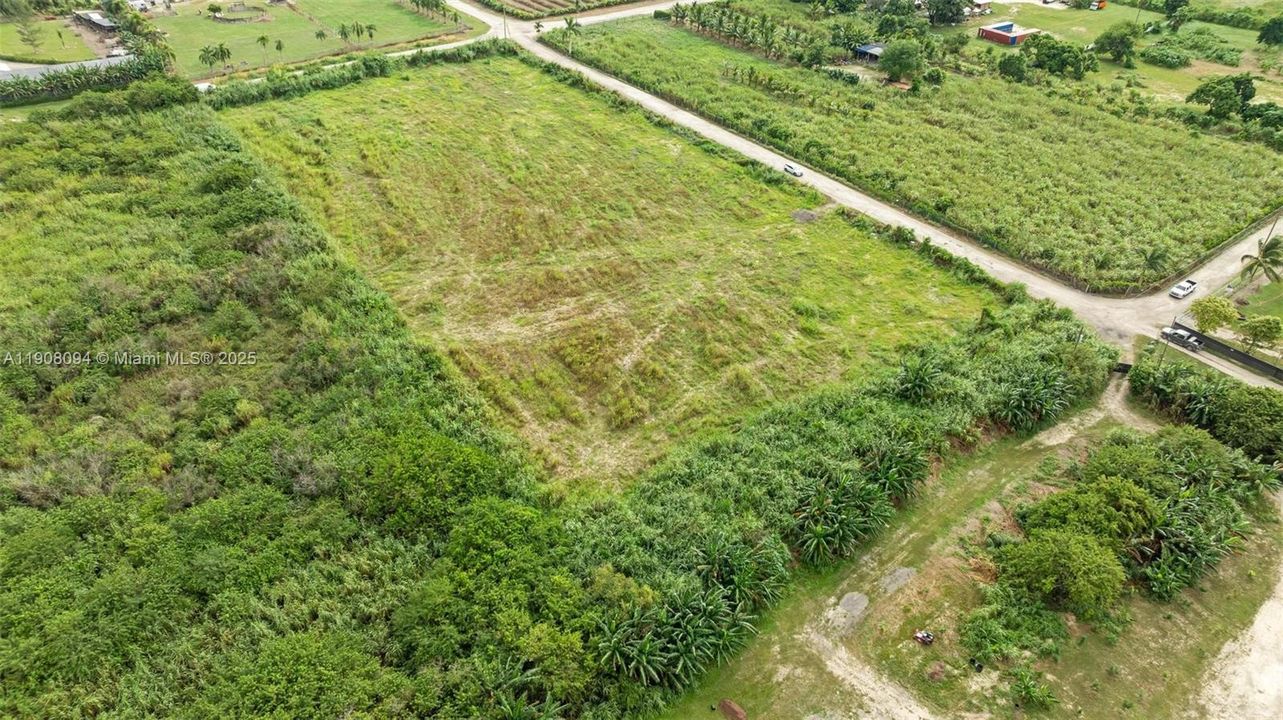 待售: $720,000 (0 贝兹, 0 浴室, 0 平方英尺)