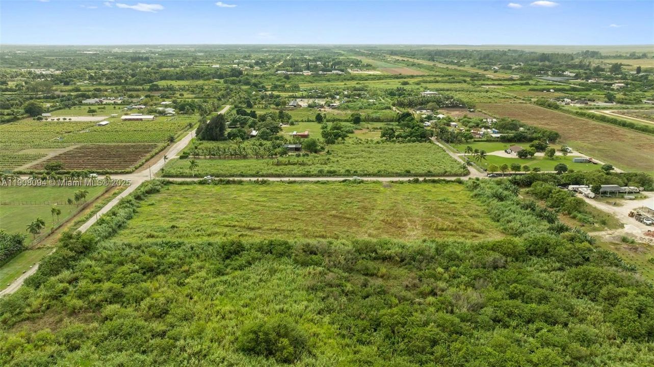 待售: $720,000 (0 贝兹, 0 浴室, 0 平方英尺)