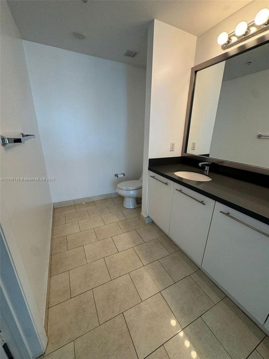 待售: $520,000 (2 贝兹, 2 浴室, 1093 平方英尺)