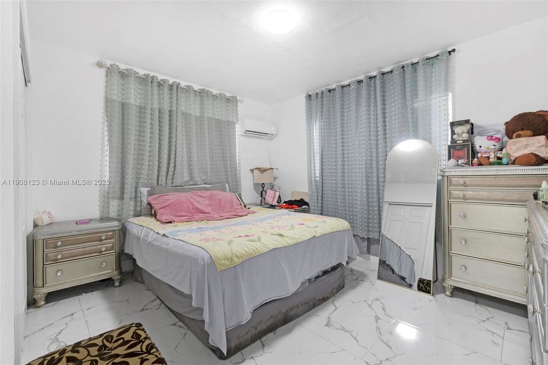 For Sale: $2,500,000 (0 beds, 0 baths, 2614 Square Feet)