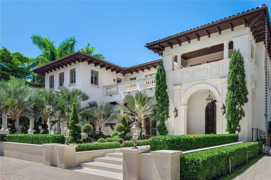 待售: $99,000,000 (15 贝兹, 17 浴室, 24036 平方英尺)