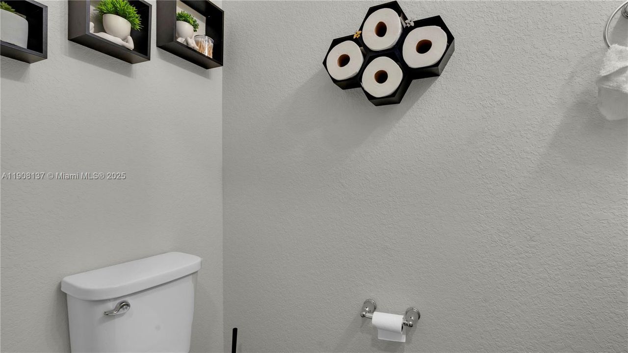 待售: $549,000 (3 贝兹, 2 浴室, 1516 平方英尺)