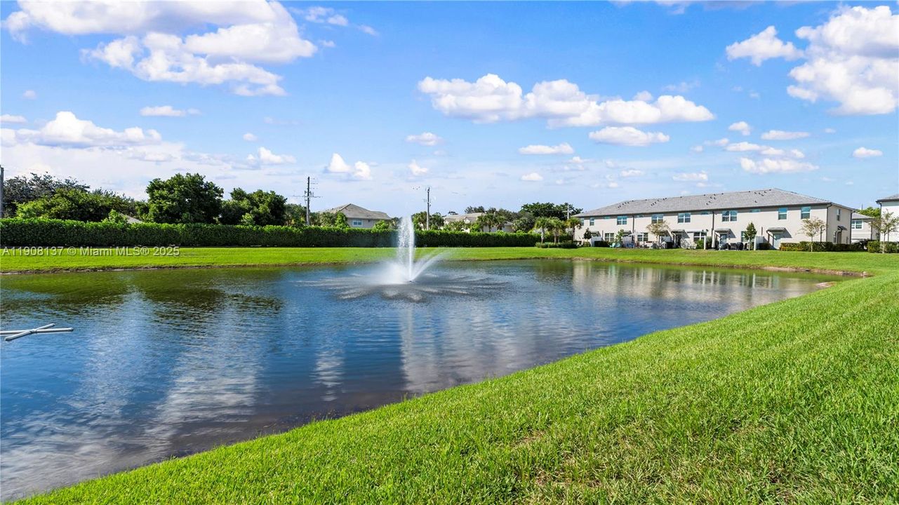 待售: $549,000 (3 贝兹, 2 浴室, 1516 平方英尺)