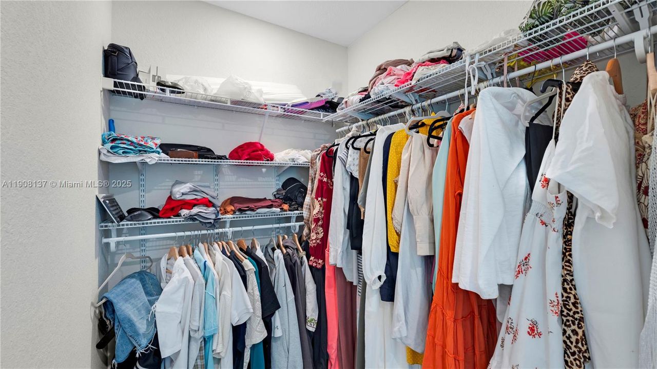 待售: $549,000 (3 贝兹, 2 浴室, 1516 平方英尺)