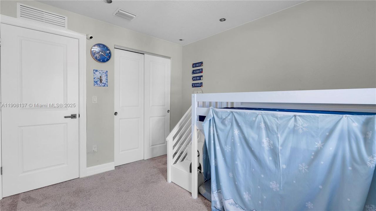 待售: $549,000 (3 贝兹, 2 浴室, 1516 平方英尺)