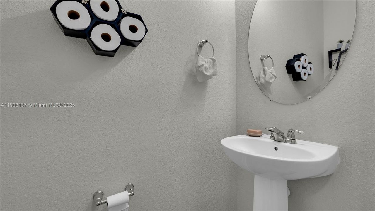 待售: $549,000 (3 贝兹, 2 浴室, 1516 平方英尺)