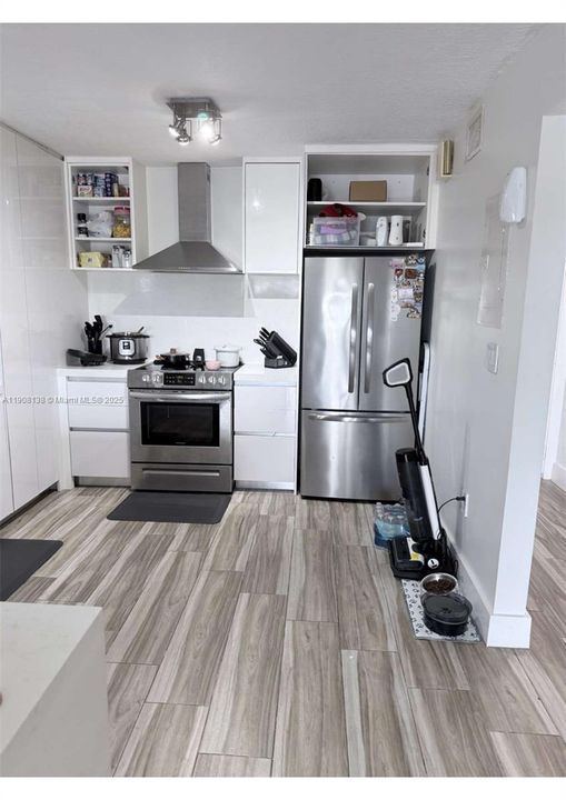 В аренду: $2,600 (3 спален, 2 ванн, 1212 Квадратных фут)