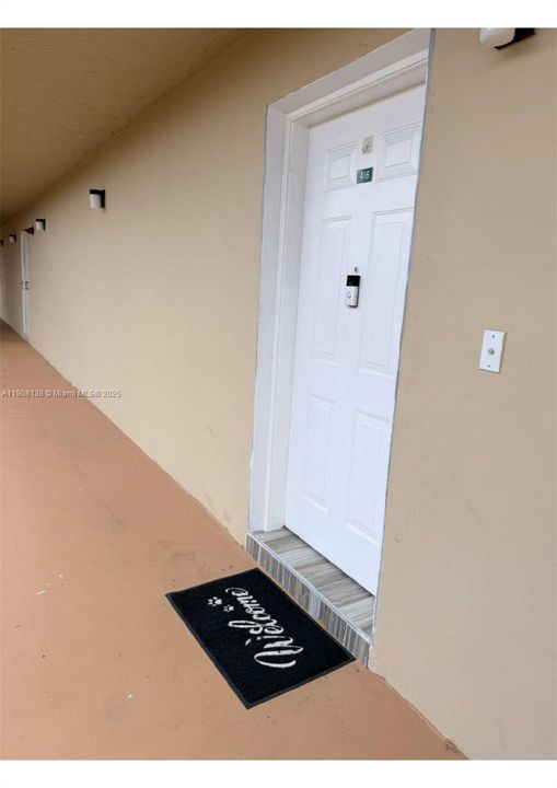 В аренду: $2,600 (3 спален, 2 ванн, 1212 Квадратных фут)