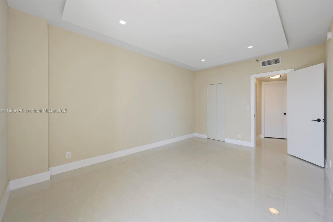 待售: $619,000 (3 贝兹, 2 浴室, 1560 平方英尺)