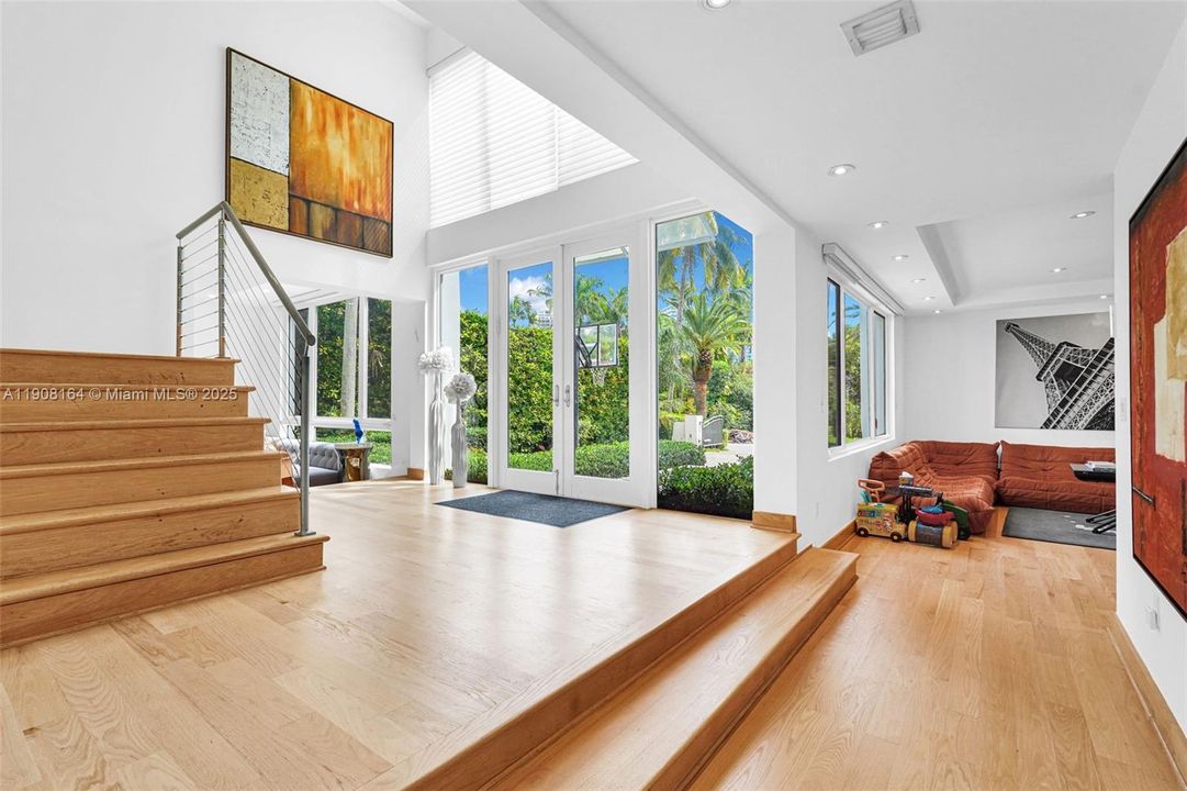 En Venta: $7,500,000 (5 camas, 5 baños, 4566 Pies cuadrados)