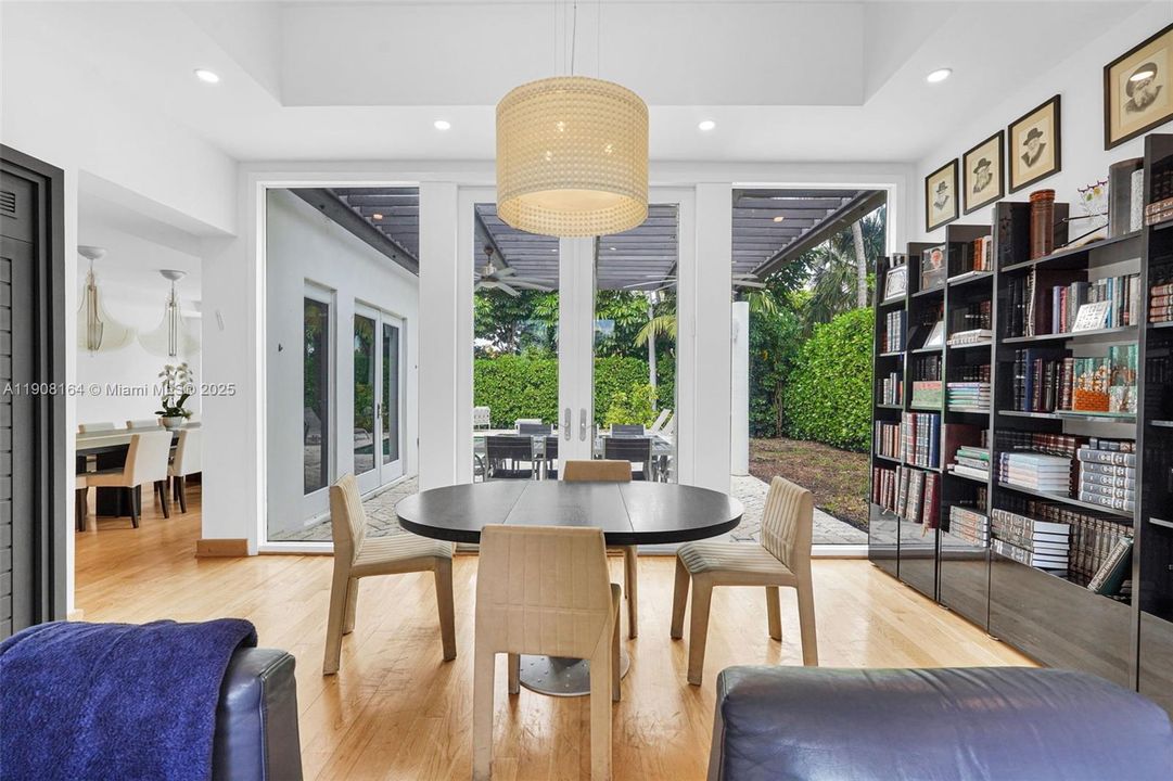 En Venta: $7,500,000 (5 camas, 5 baños, 4566 Pies cuadrados)