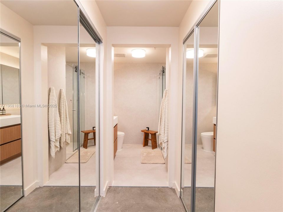 Active With Contract: $5,850 (2 beds, 2 baths, 1507 Square Feet)