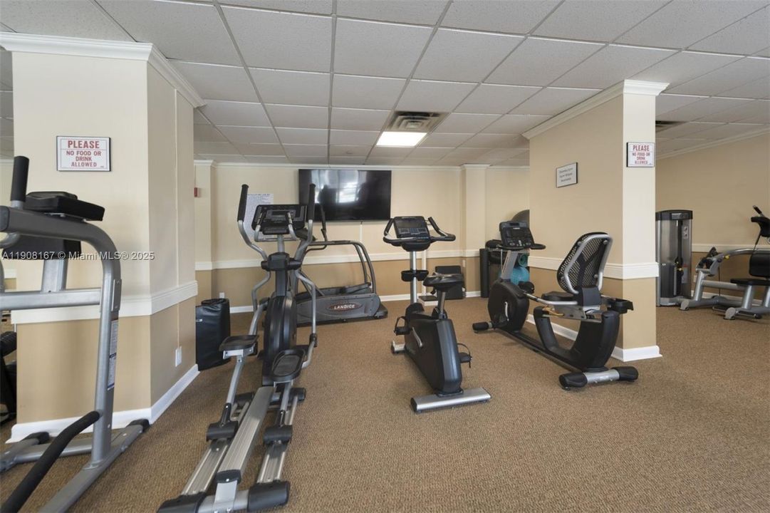 待售: $350,000 (1 贝兹, 1 浴室, 850 平方英尺)