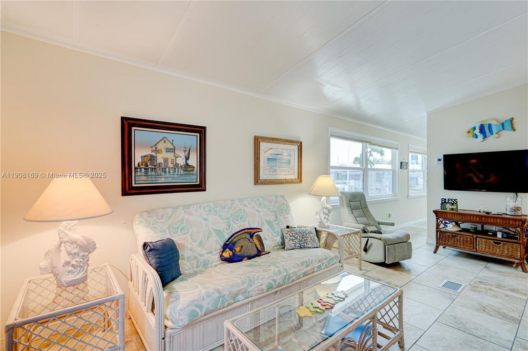 For Sale: $884,000 (2 beds, 1 baths, 0 Square Feet)