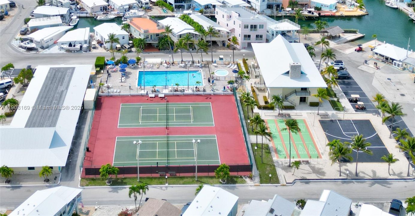 For Sale: $884,000 (2 beds, 1 baths, 0 Square Feet)