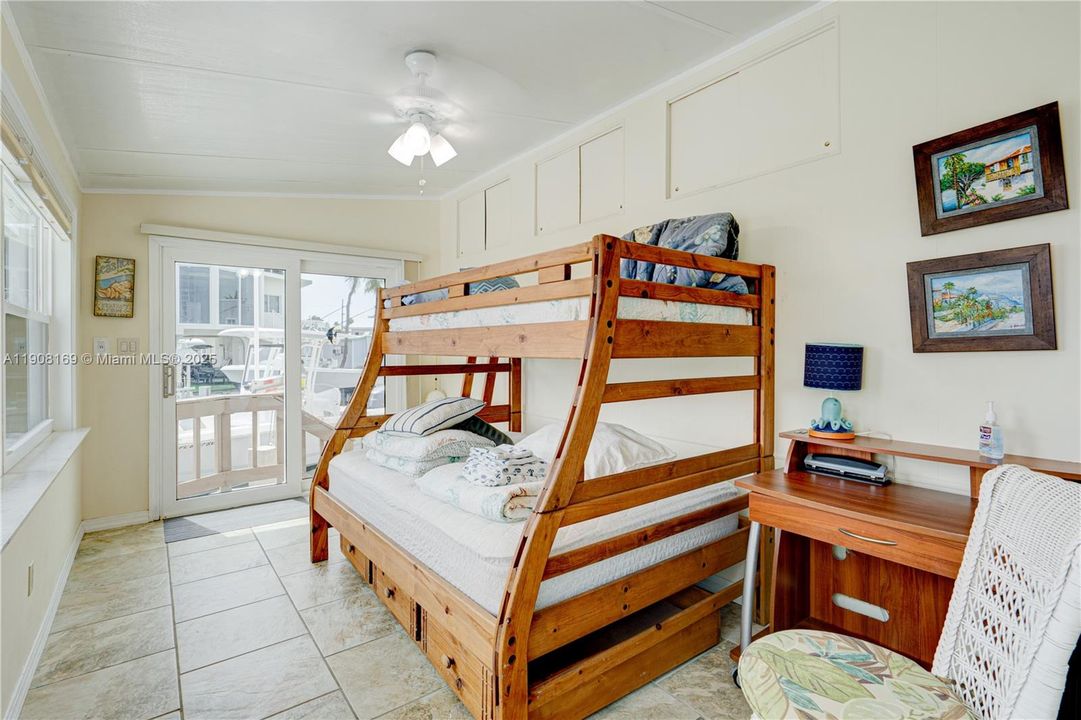 For Sale: $884,000 (2 beds, 1 baths, 0 Square Feet)