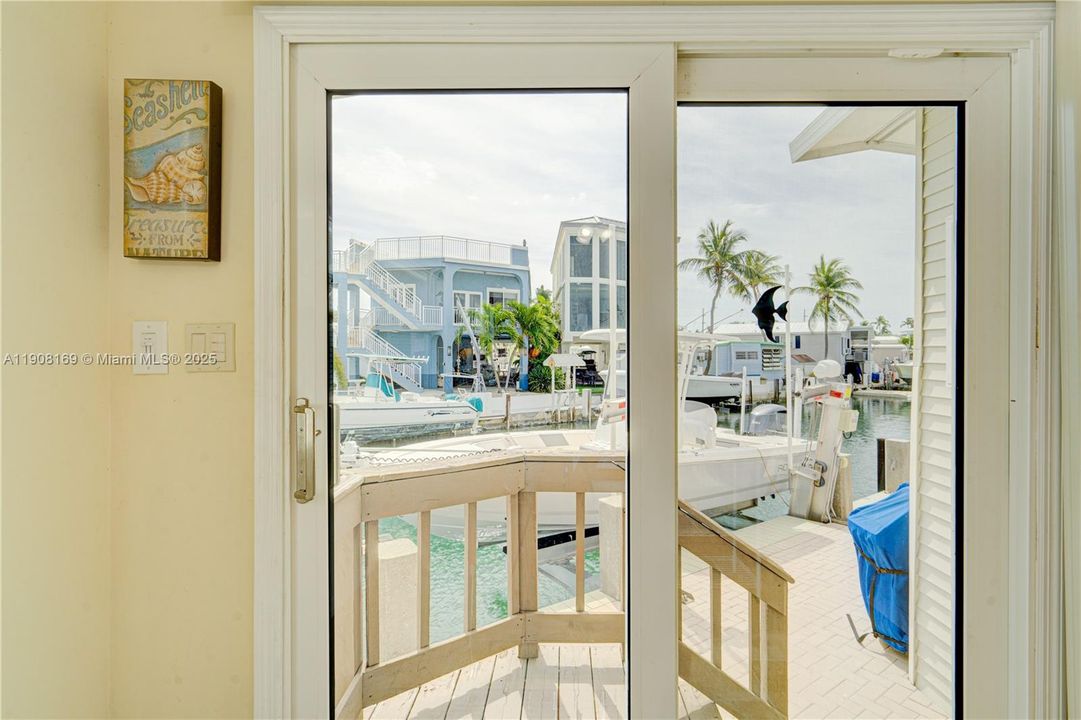 For Sale: $884,000 (2 beds, 1 baths, 0 Square Feet)